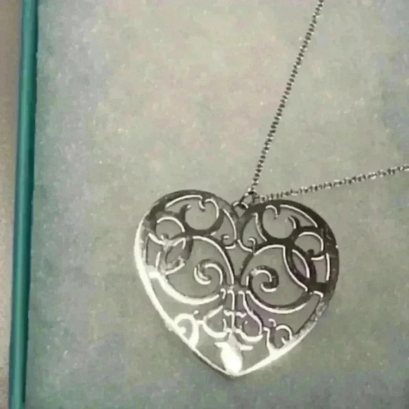 ⛓️‍💥 30" Tiffany Large Enchant Heart Filigree Pendant Necklace SS 925 + COA - Picture 3 of 9